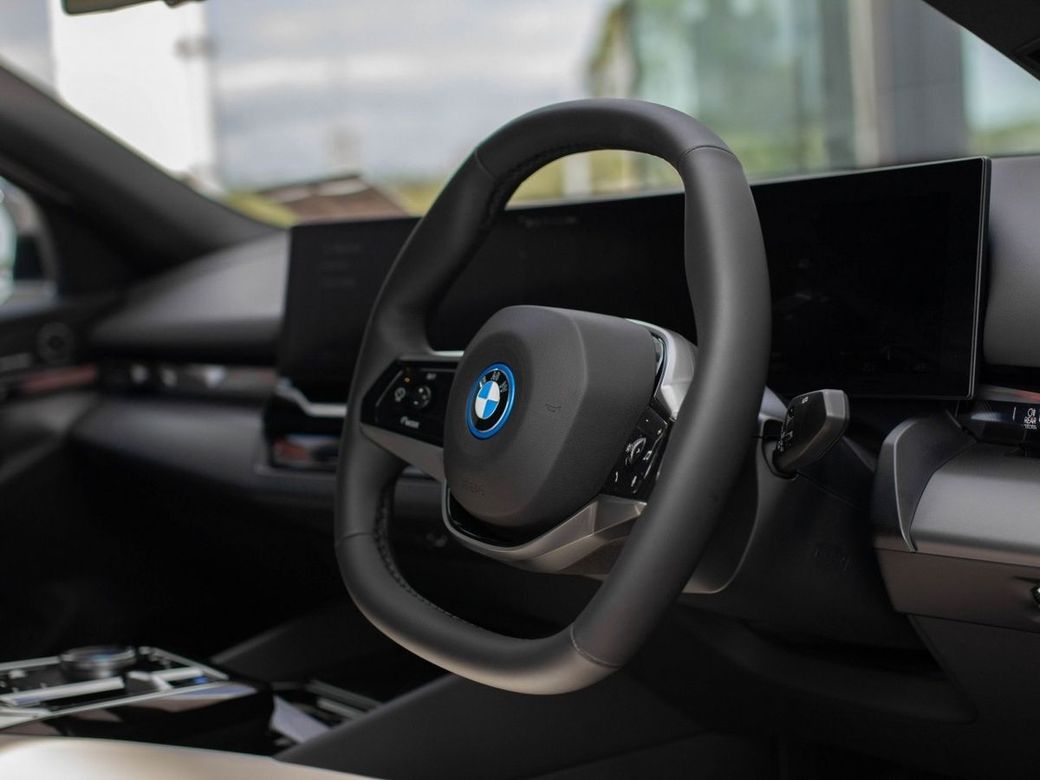 2026 BMW i5