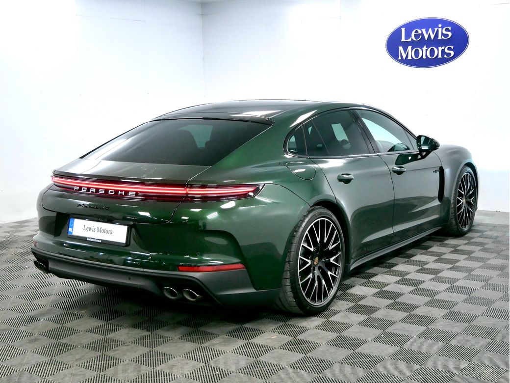 2025 Porsche Panamera