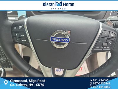 2016 Volvo V40