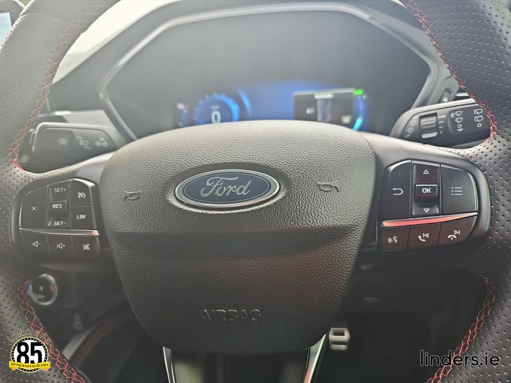 2023 Ford Kuga