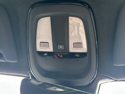 2026 Volvo XC40