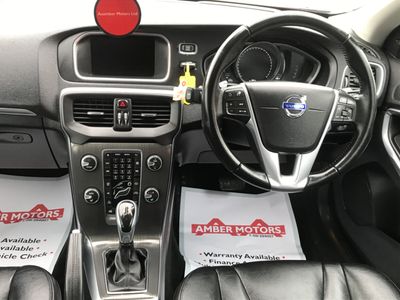 2016 Volvo V40
