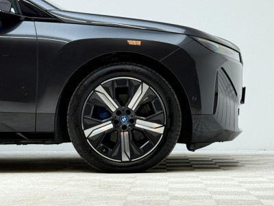 2024 BMW iX
