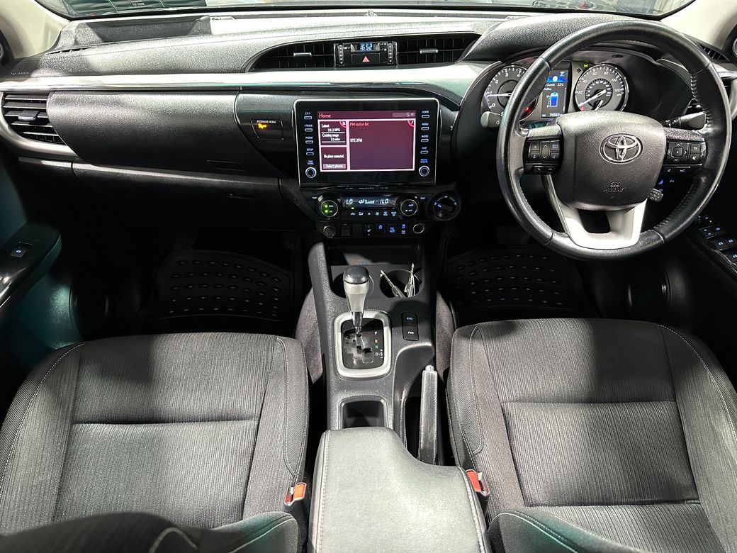 2022 Toyota Hilux