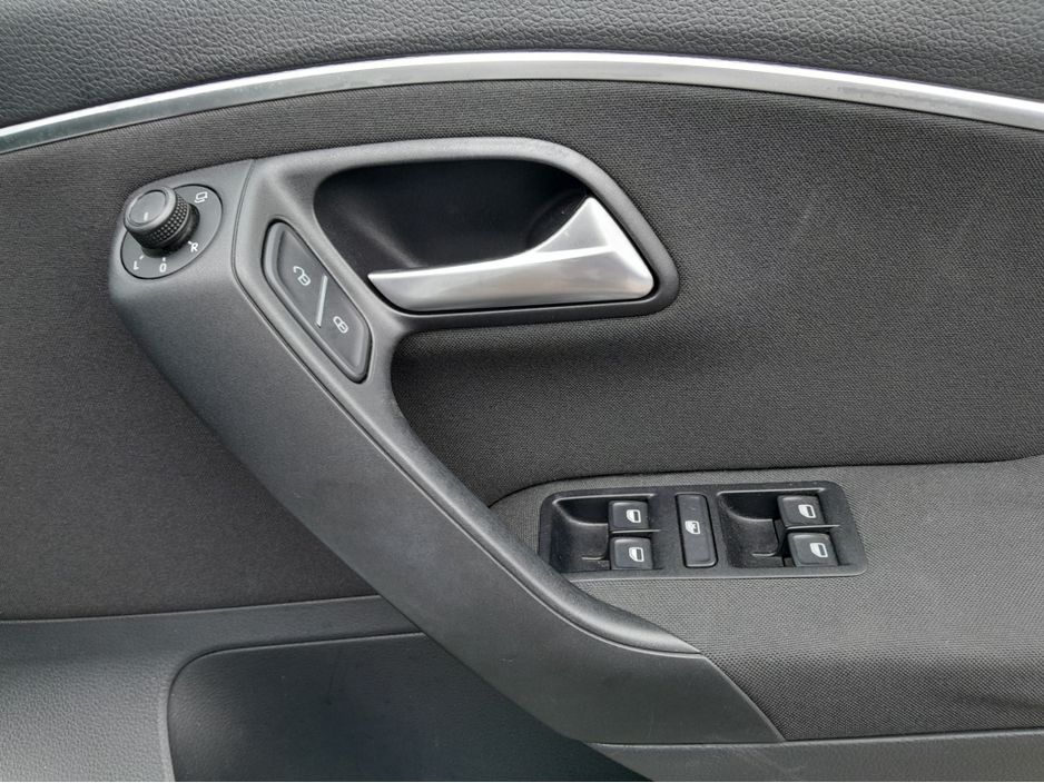 2015 Volkswagen Polo