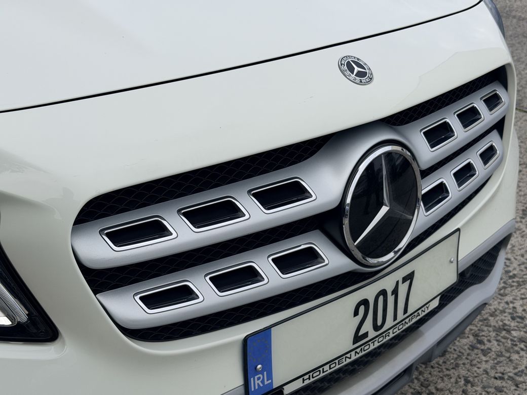 2017 Mercedes-Benz GLA 180