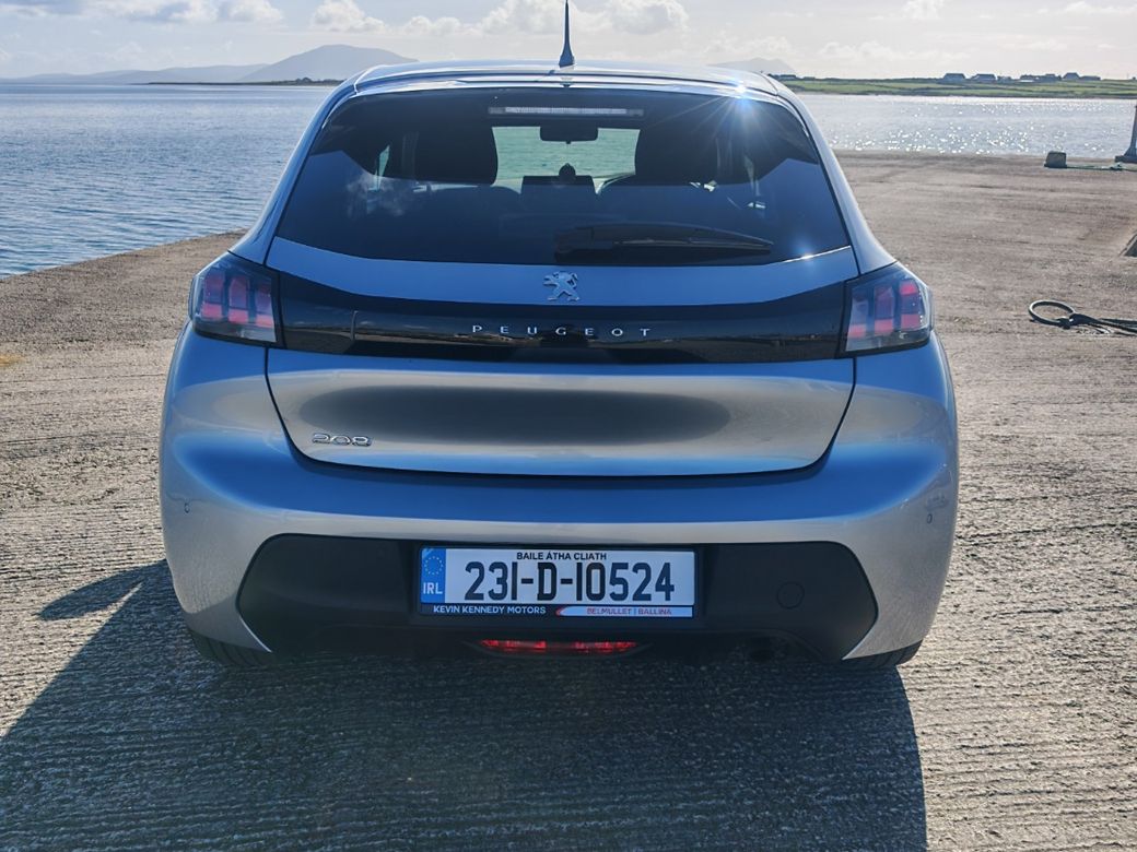 2023 Peugeot 208