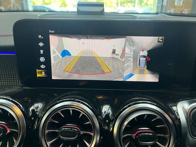2023 Mercedes-Benz EQB