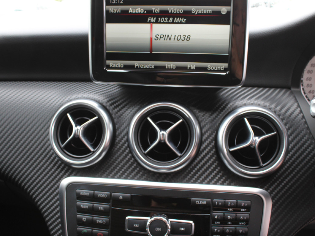 2014 Mercedes-Benz A 180