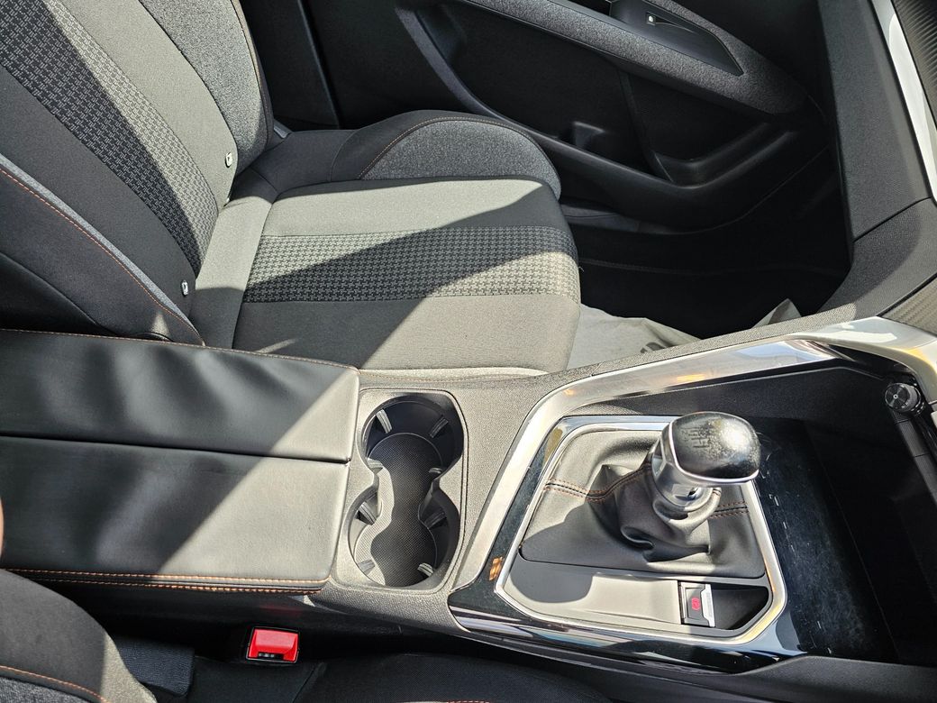 2018 Peugeot 3008