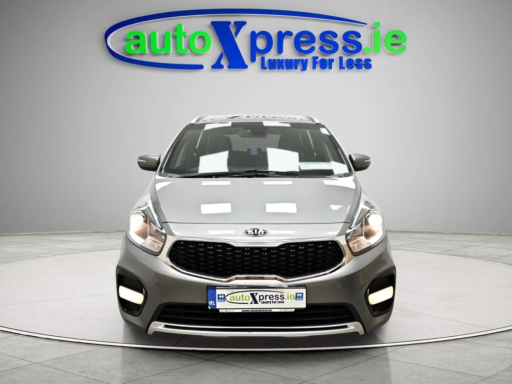 2017 Kia Carens