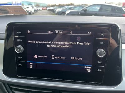 2023 Volkswagen T-Roc