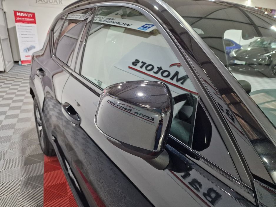 2023 Volvo XC40