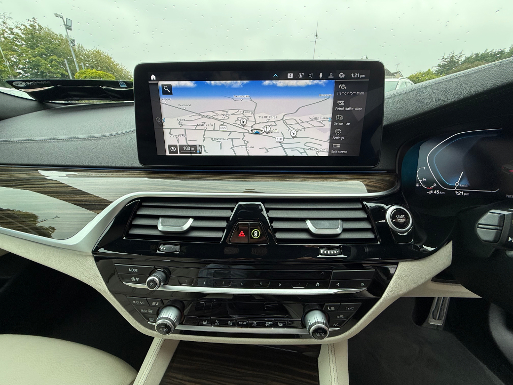 2022 BMW 5 Series