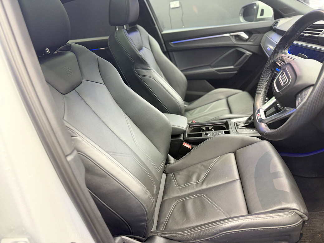 2023 Audi Q3
