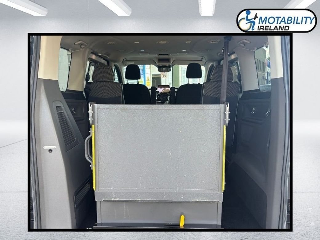 2022 Ford Tourneo Custom