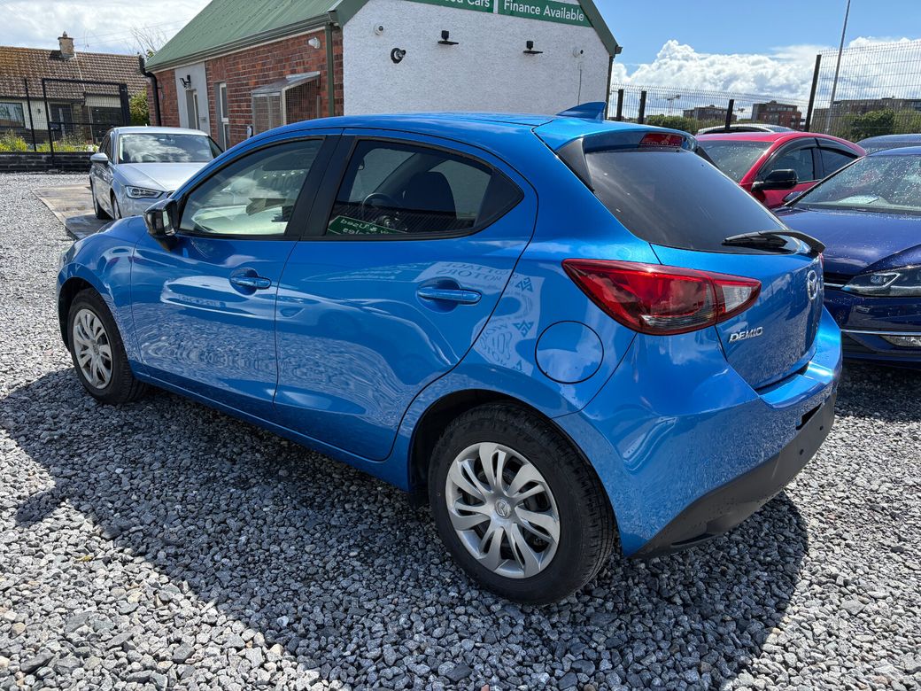 2017 Mazda Demio