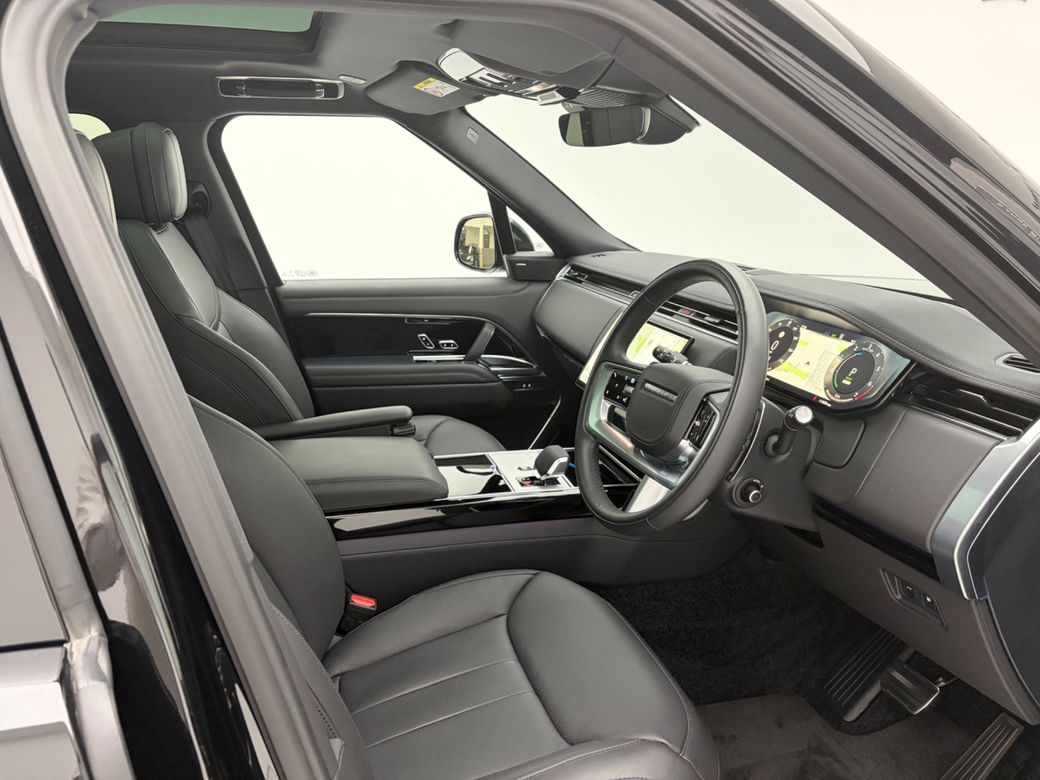 2026 Land Rover Range Rover