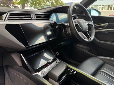 2024 Audi Q8 e-tron