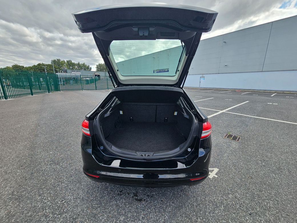 2021 Ford Mondeo