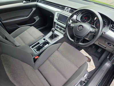 2016 Volkswagen Passat