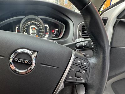 2017 Volvo V40