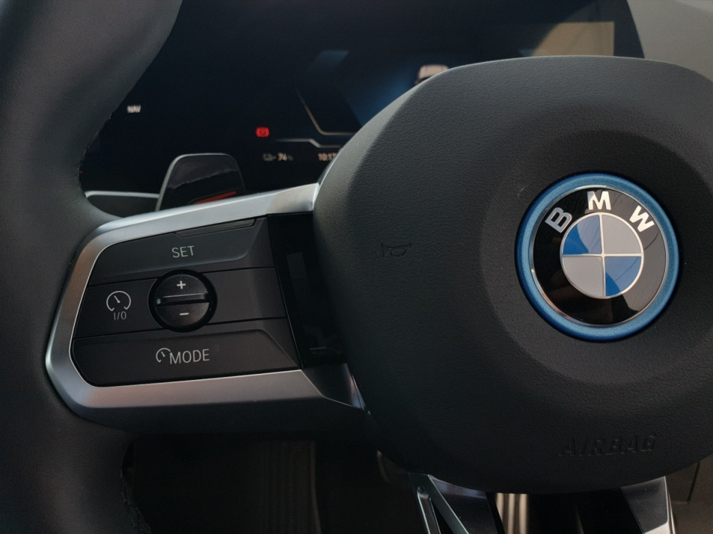 2025 BMW iX1