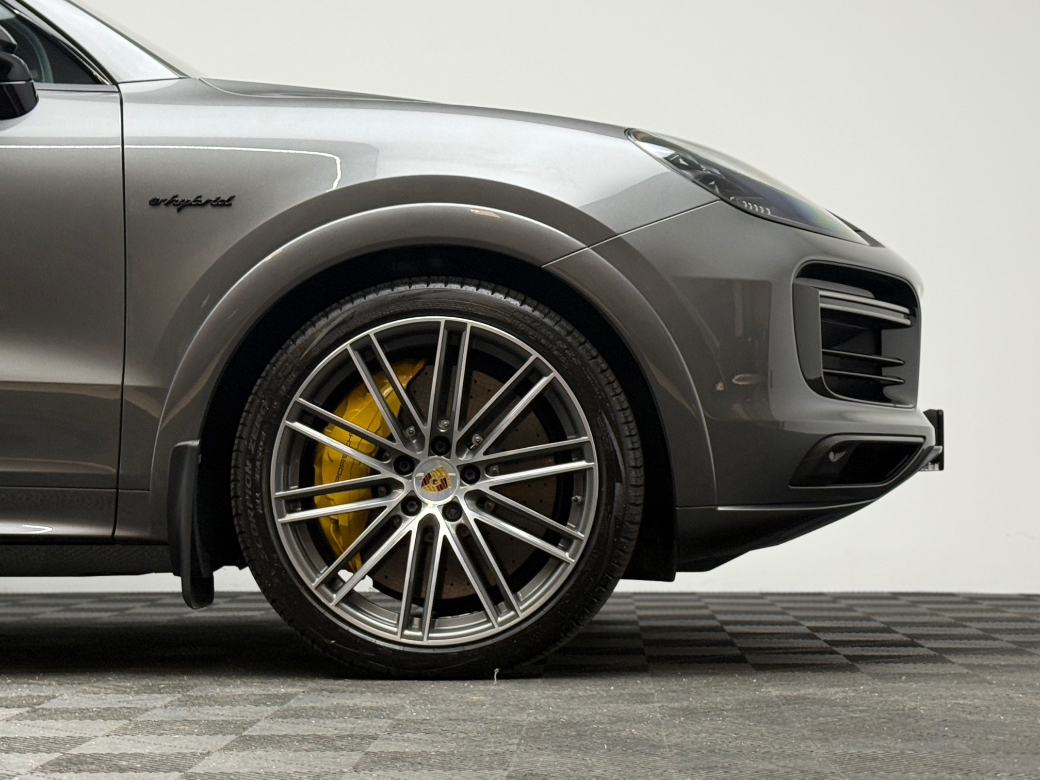 2020 Porsche Cayenne