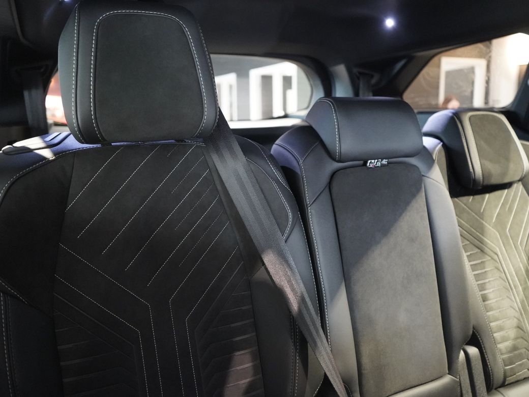 2025 Peugeot 5008