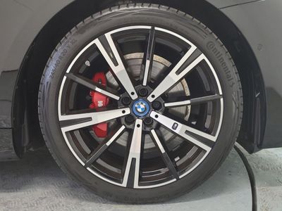 2025 BMW 5 Series
