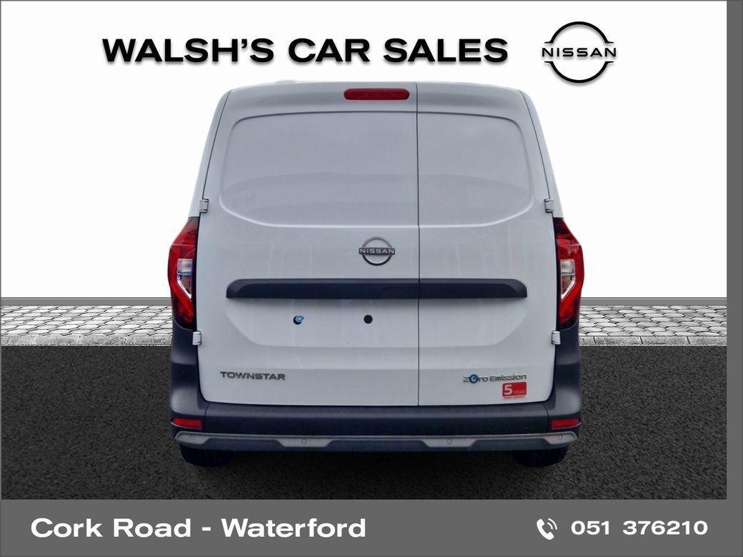 2025 Nissan Townstar