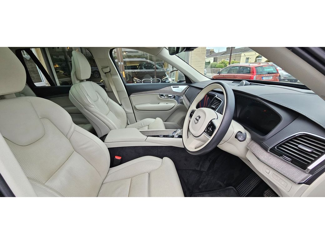 2021 Volvo XC90