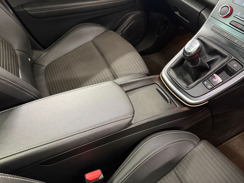 2021 Renault Grand Scenic