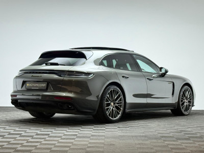 2022 Porsche Panamera