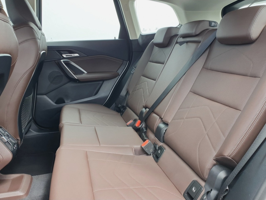 2023 BMW X1