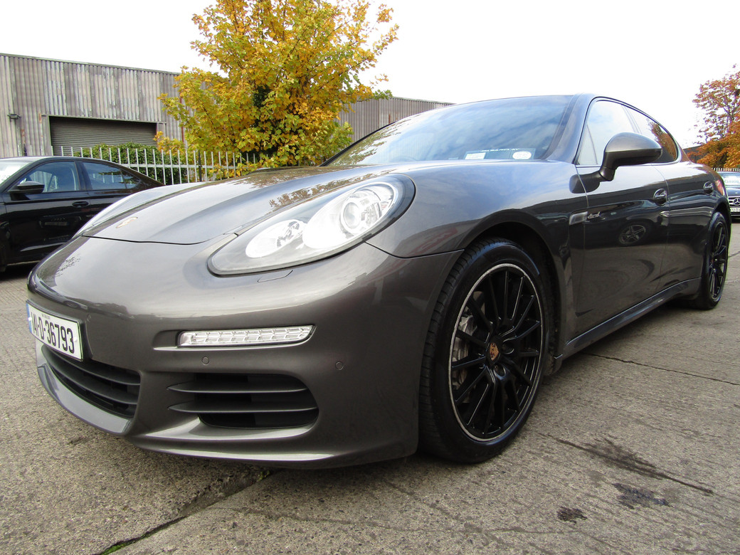 2014 Porsche Panamera