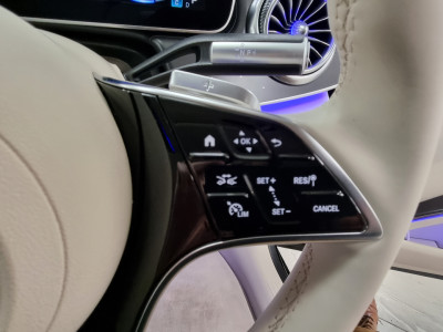 2022 Mercedes-Benz EQS