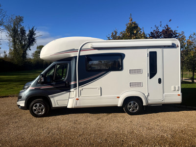 2019 ÀUTOTRAIL T-615 R.H.D MANUAL