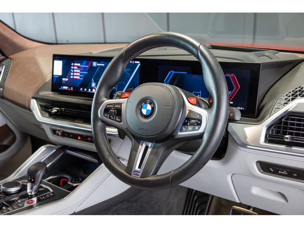 2024 BMW XM