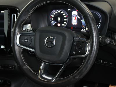 2021 Volvo XC40