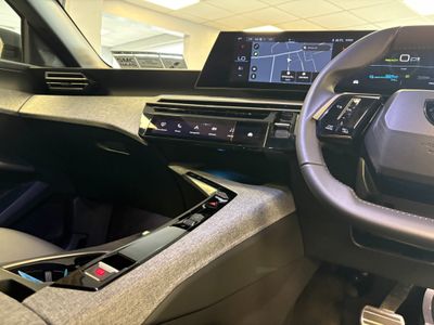 2024 Peugeot 3008