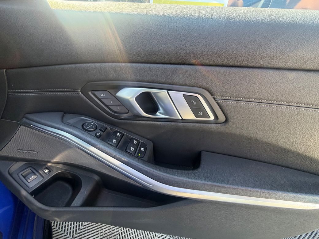 2021 BMW 330