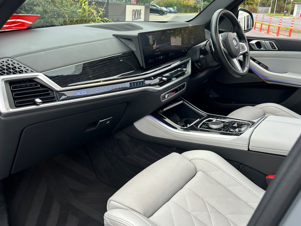 2023 BMW X5