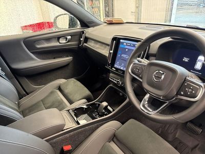 2024 Volvo XC40