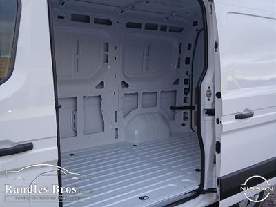 2025 Nissan Interstar