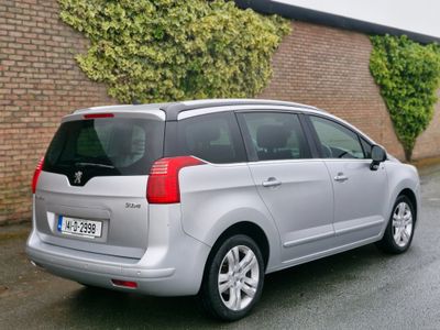 2014 Peugeot 5008