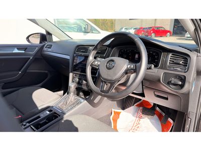 2019 Volkswagen Golf