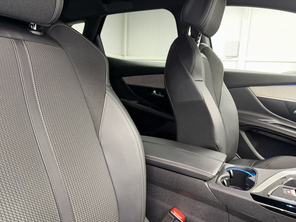 2024 Peugeot 3008
