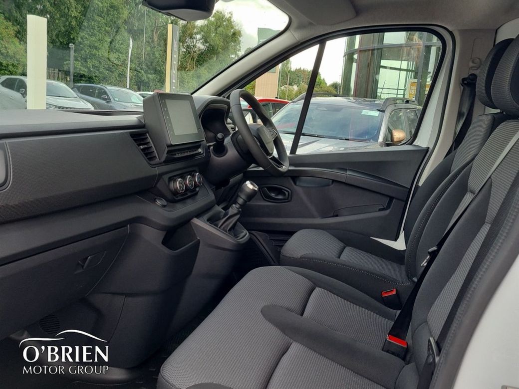 2025 Renault Trafic