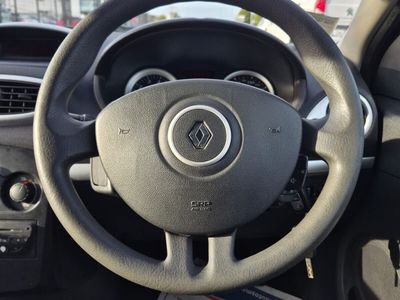 2011 Renault Clio